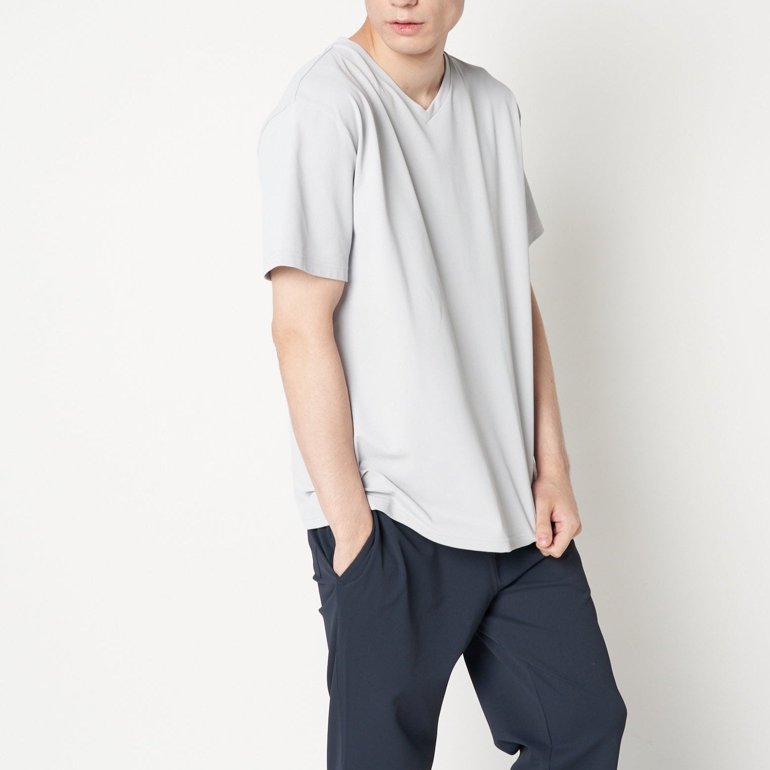 Moon Tech V-neck T-shirt
