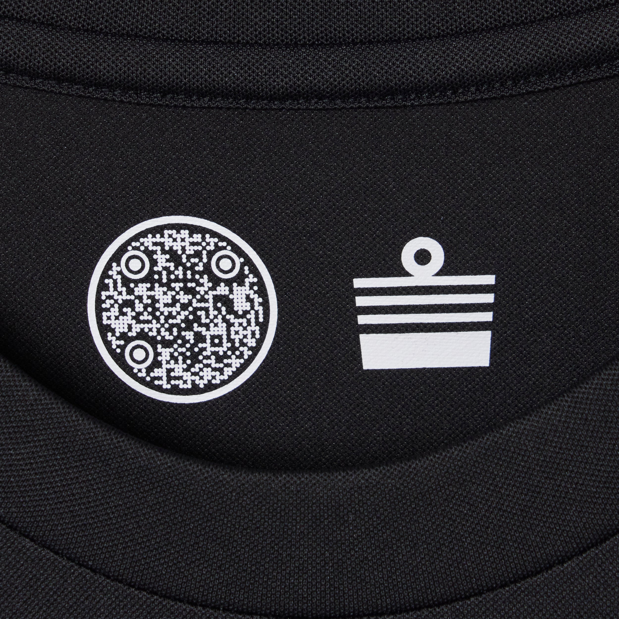 Moontech T-Shirt (Collaboration with Admiral)