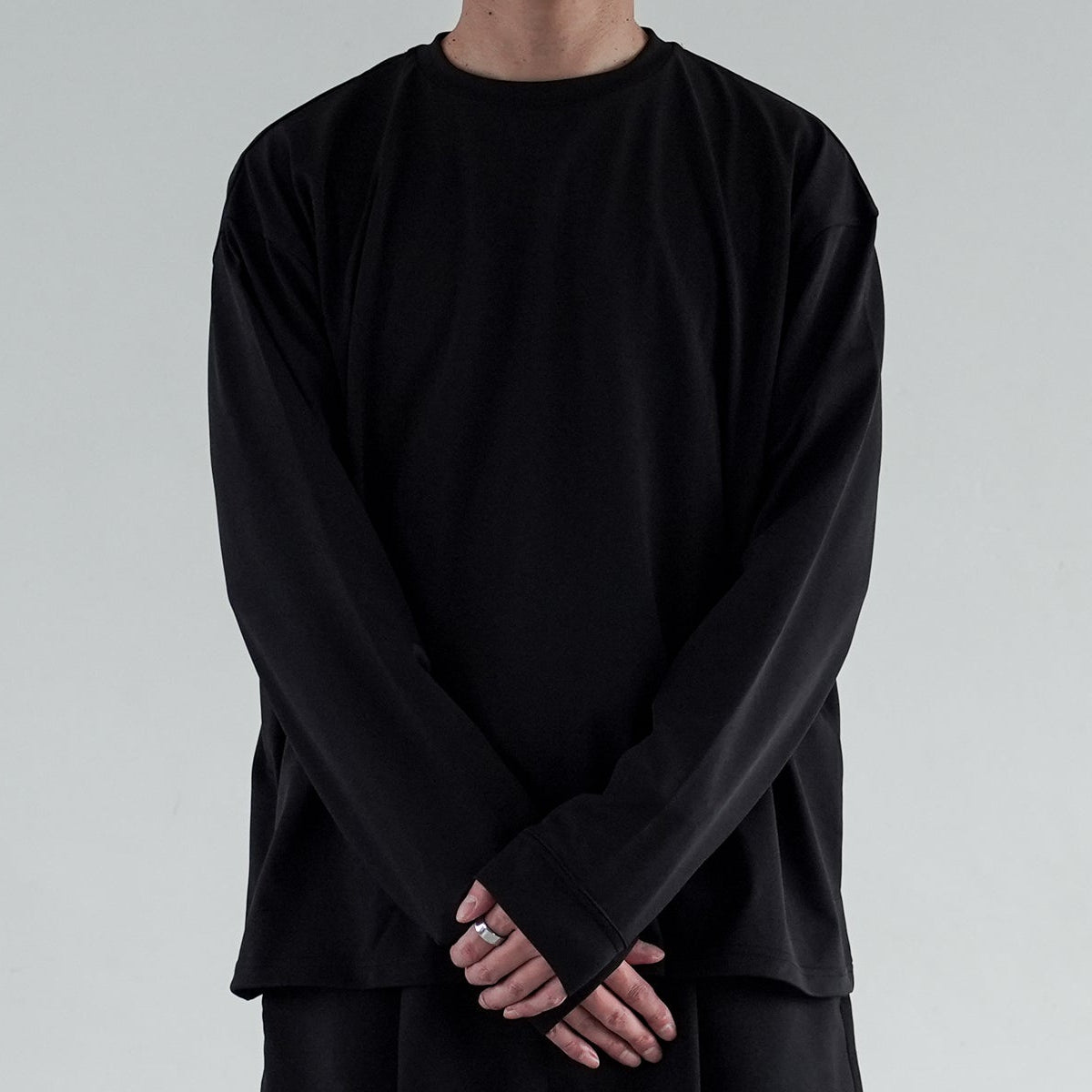 MOON-TECH® OVERSIZED LONG-SLEEVE TEE (Collaboration with MNMM)