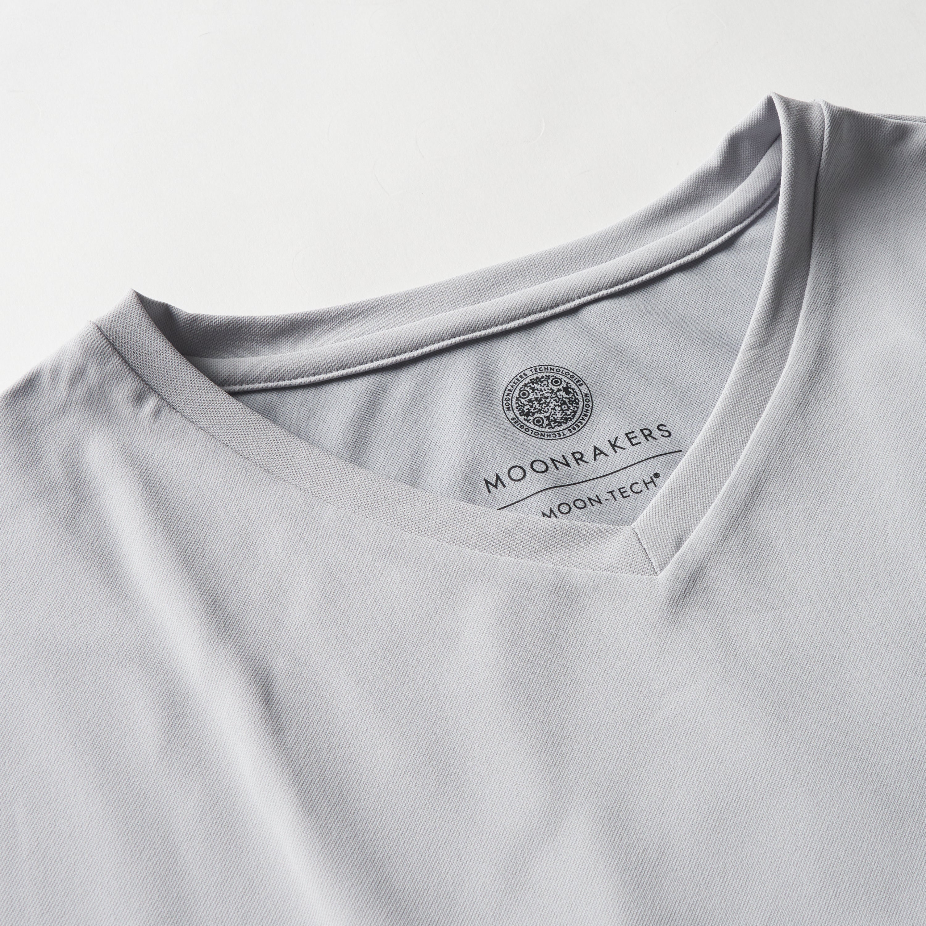 Moontech V-Neck Long Sleeve T-Shirt