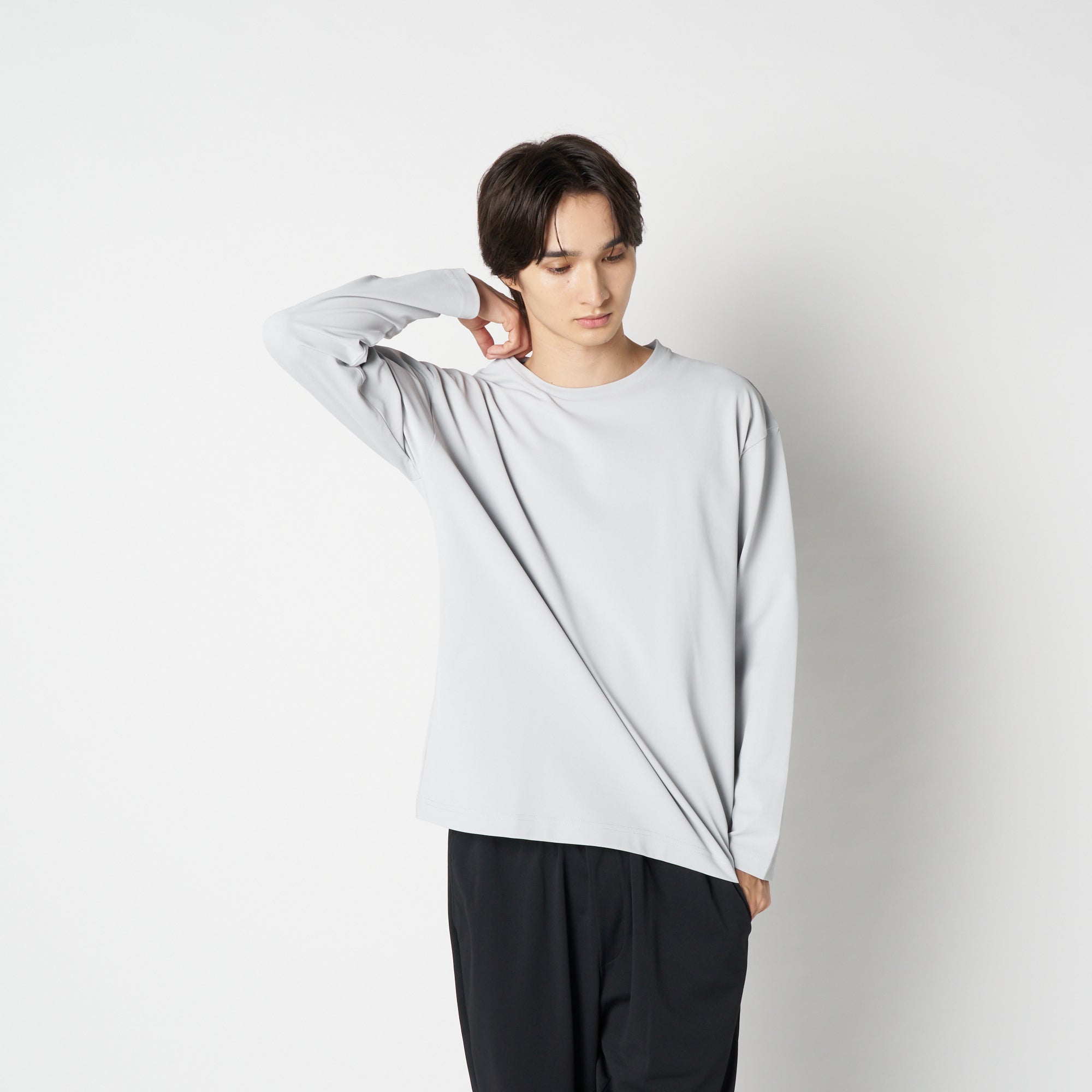 storong ロングT ours MOON-TECH®オーバーサイズロングスリーブT（Collaboration with WWS）