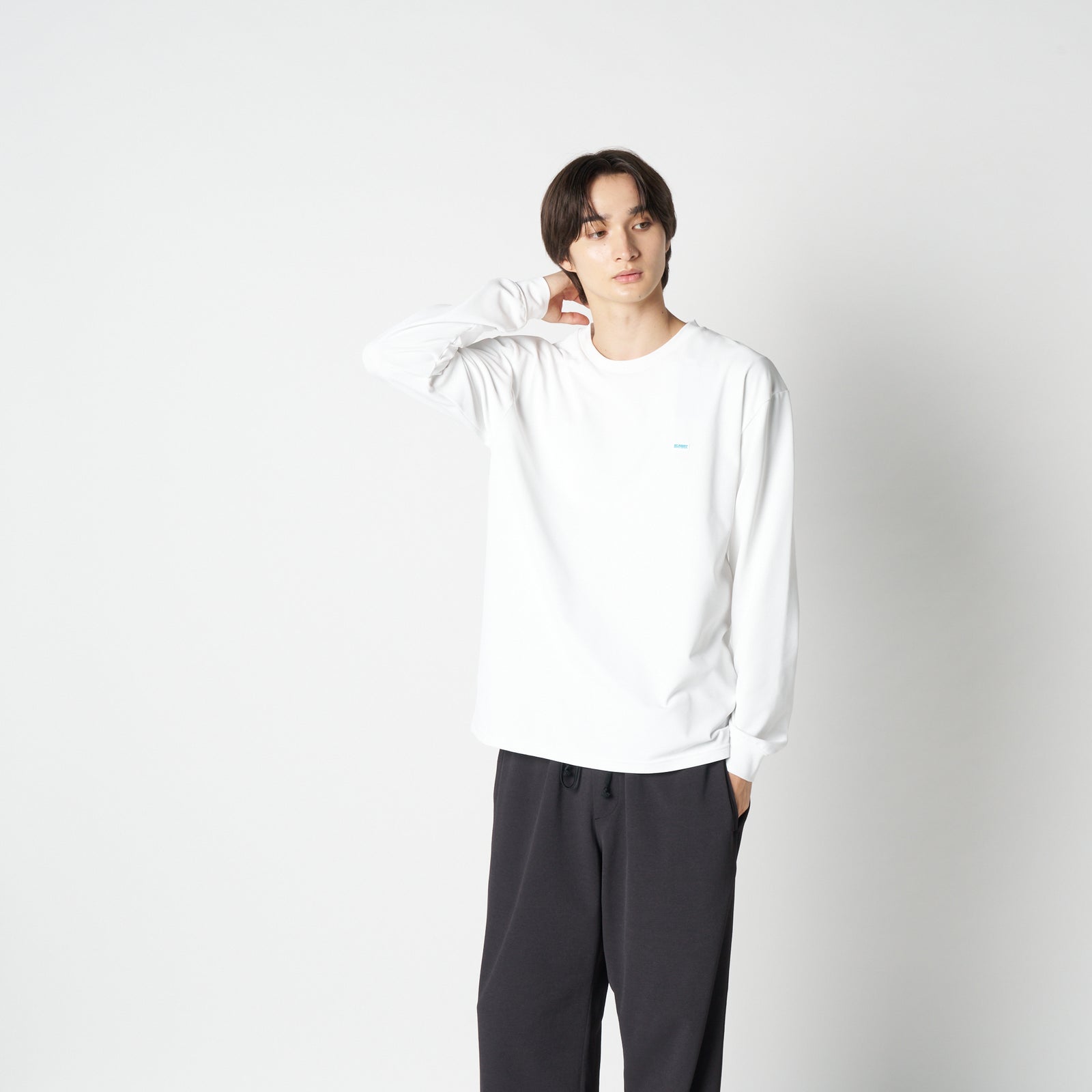 ELNEST MOON L/S TEE（Collaboration with ELNEST CREATIVE ACTIVITY 