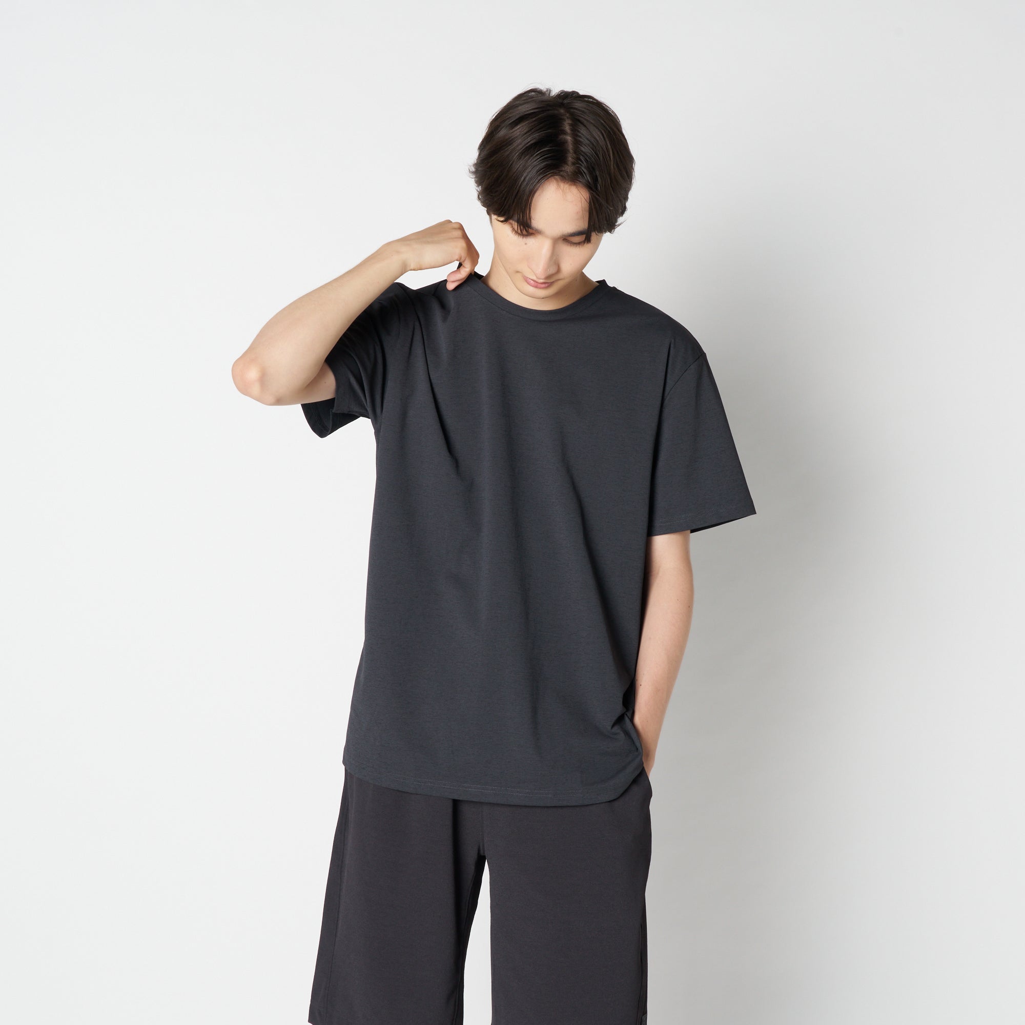 ELNEST MOON PILE TEE （Collaboration with ELNEST CREATIVE ACTIVITY）