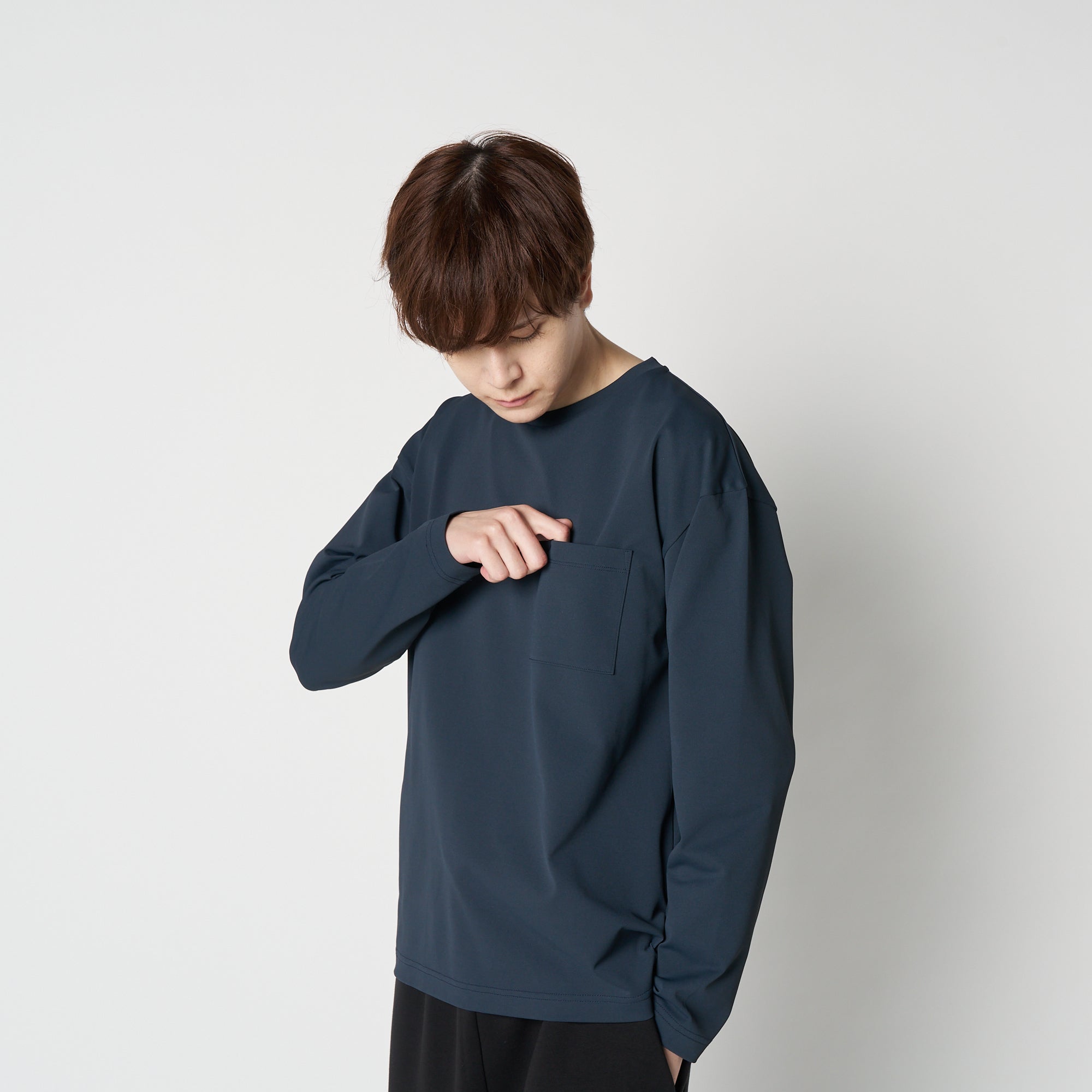 MOON-TECH® Oversized Pocket Long-Sleeve T-Shirt (Collaboration with WWS)
