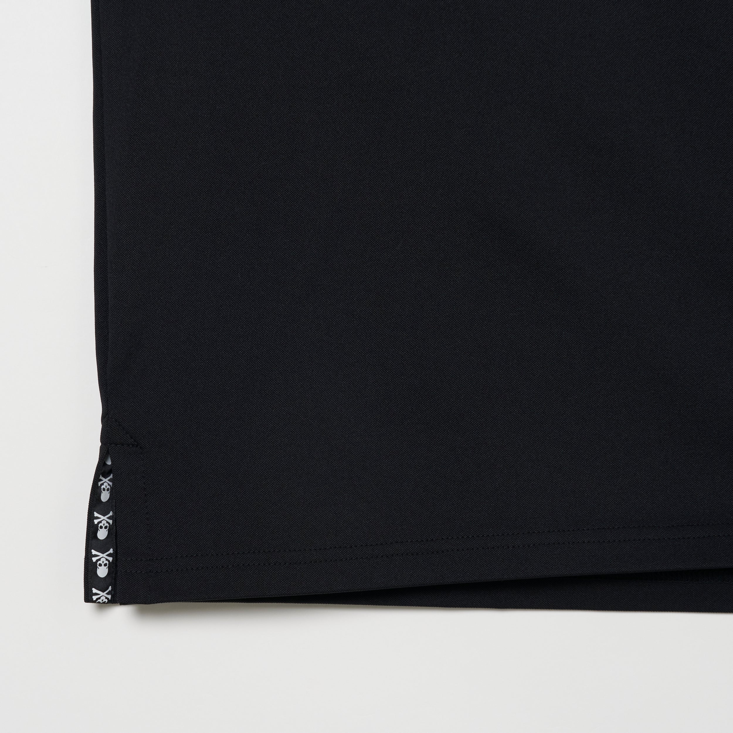 [2026 MODEL] BACK SKULL LS TEE / MASTERMIND REGULAR FIT (Collaboration with MASTERMIND)
