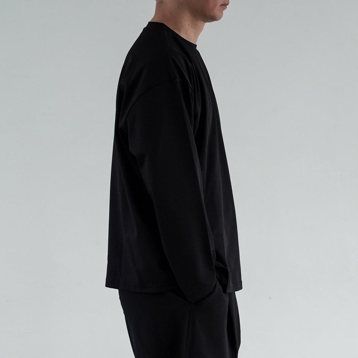 MOON-TECH® OVERSIZED LONG-SLEEVE TEE (Collaboration with MNMM)